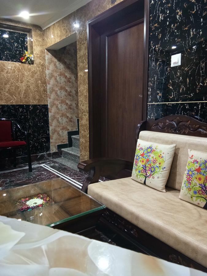 Haldwāni Hotel Silk מראה חיצוני תמונה